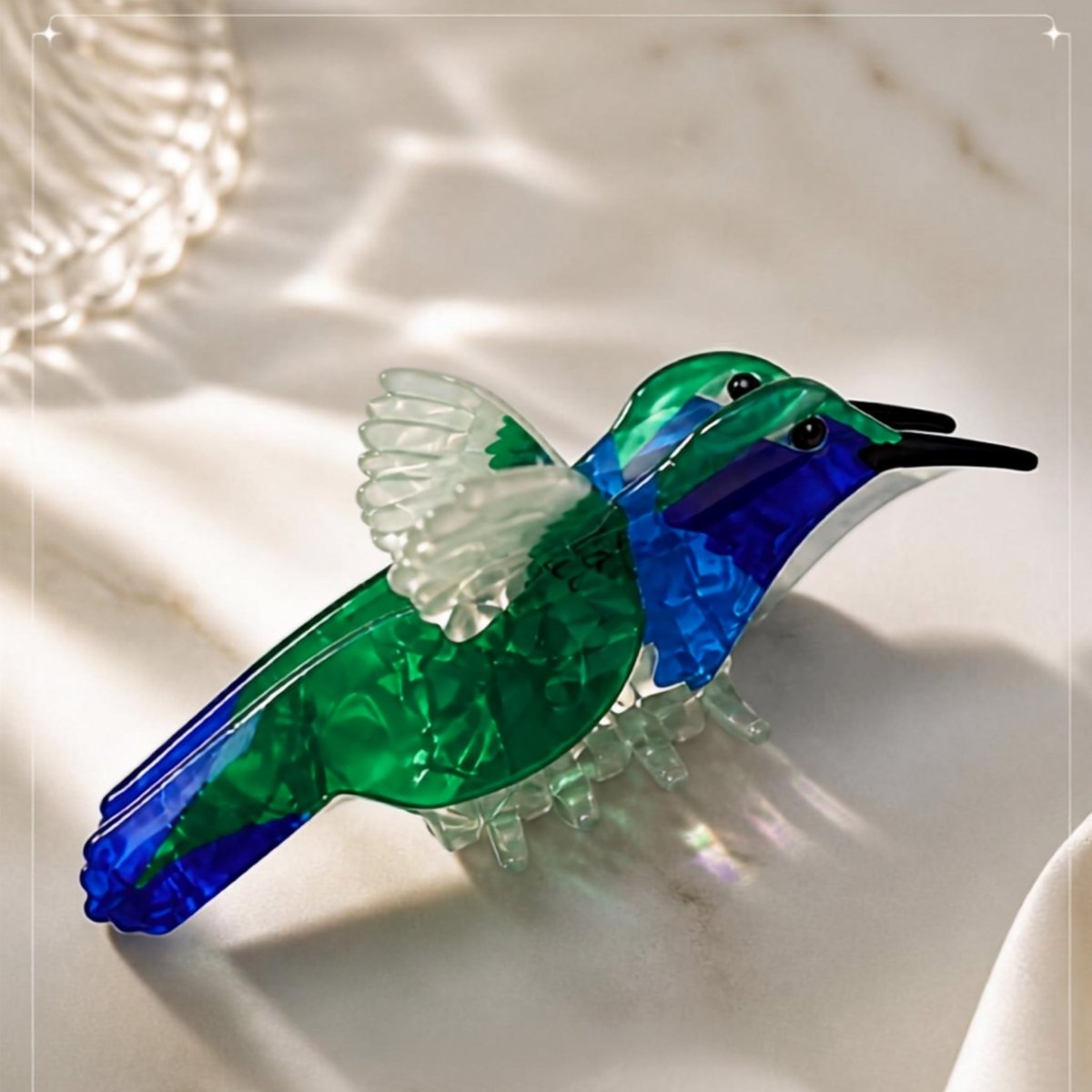 Hummingbird Hair Claw Clip - DQD Clothing
