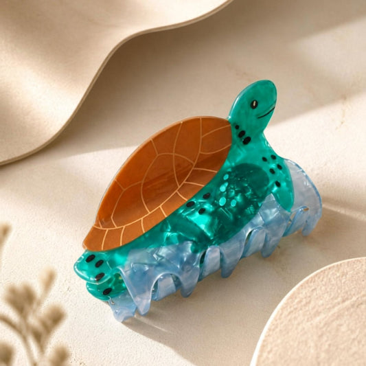 Sea Turtle Claw Clip - DQD Clothing